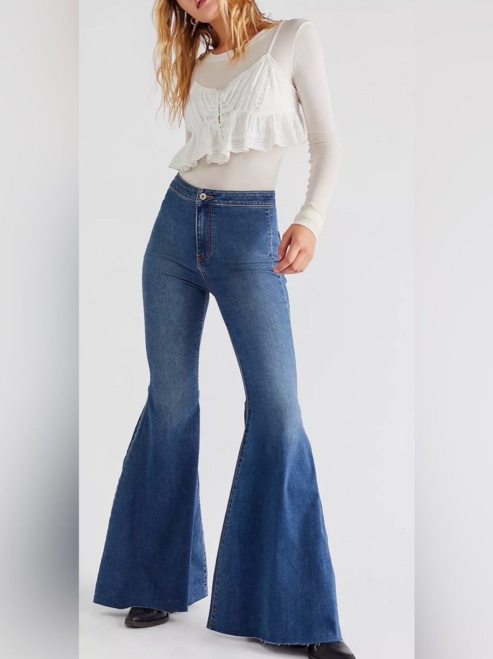 Free People We The Free Just Float On Flare Jeans High-Rise Wide Flare Jeans - Picture 1 of 9